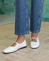 SQUARE TOE MARY JANE 10MM WHITE