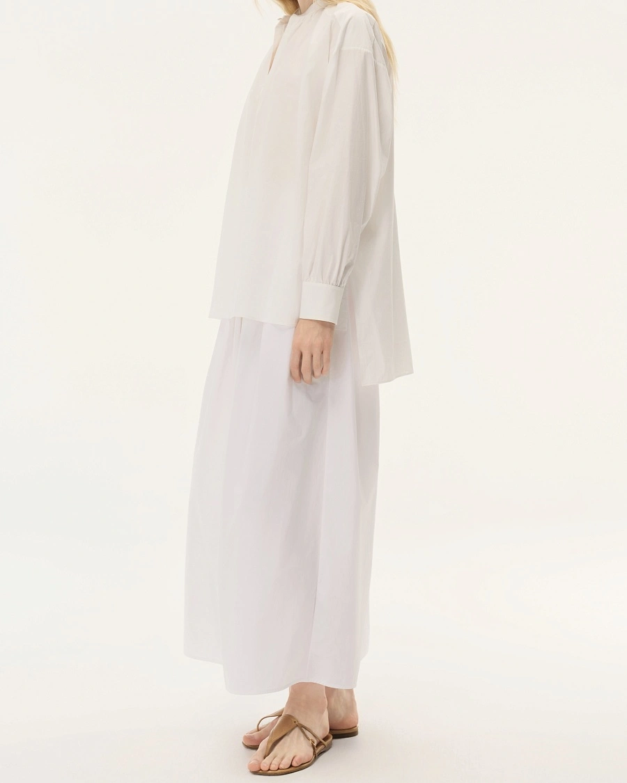 White Round Collar One button top