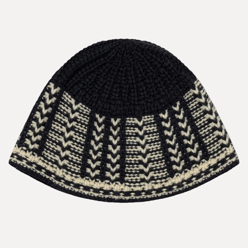 JACQUARD KNIT BEANIE