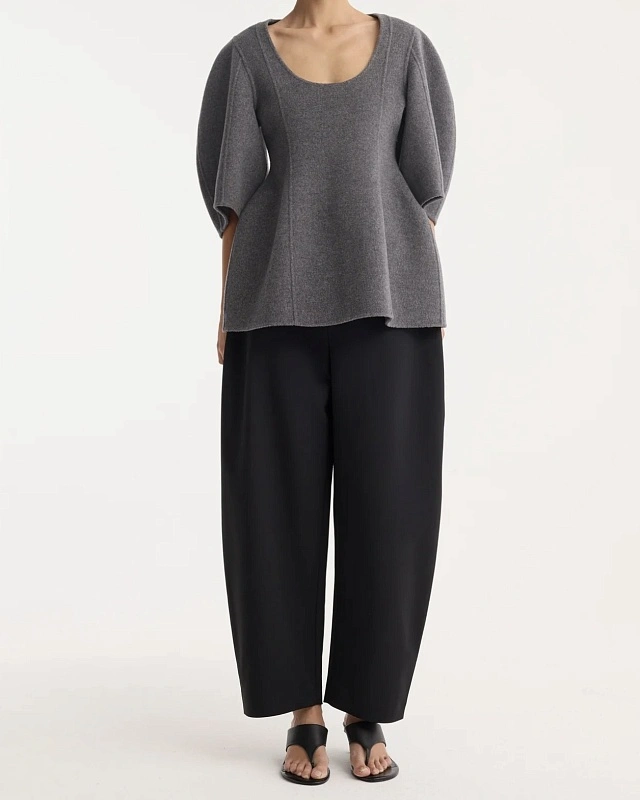 Sculptural double-face top