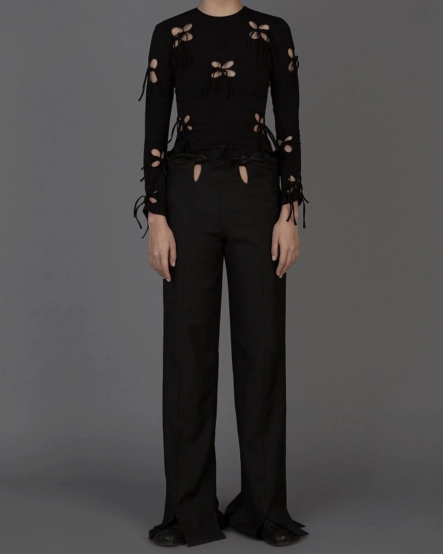 PETAL LONG SLEEVE