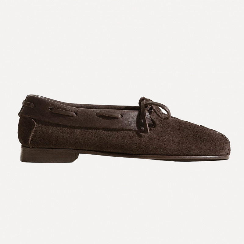 Tilla Suede